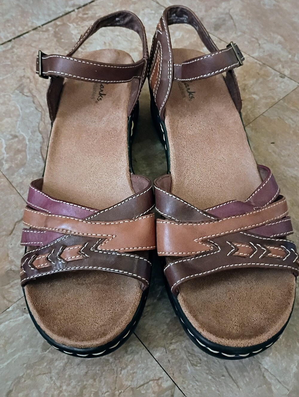 Clarks Brown and Tan Leather Multi-Strap Sandals Size 10 W